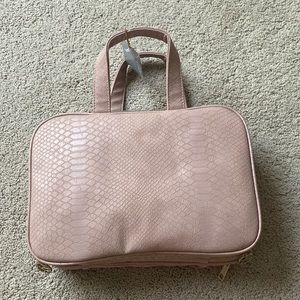 Light Pink Cosmetic Case/Weekender